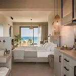 Thalassa Suite-grand Blue * ליקסורי
